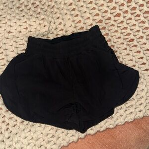 Lulu lemon shorts size 6